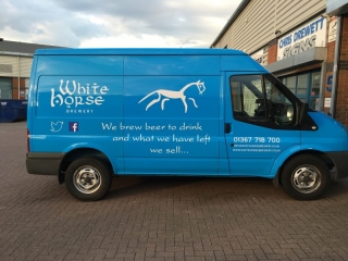 vinyl signs applied to vehicle Abingdon Oxford