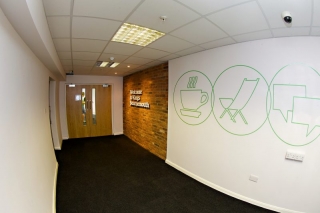 wall vinyl self adhesive wall art Oxford London